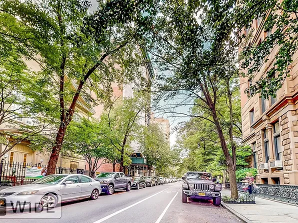 311 East 25th Street image 7 of 7