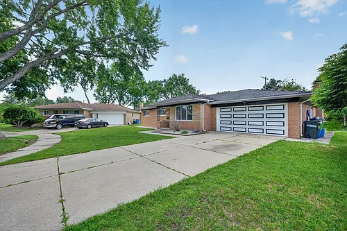 29101 Campbell Dr Photo 1