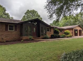 301 Forest Rd, Taylorsville, NC 28681