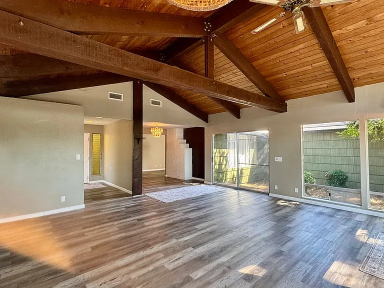 2614 Aramon Dr — Photo 21