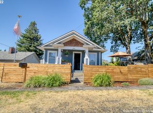 215 S 16th St, Saint Helens, OR 97051
