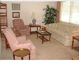 4th image of 1730 Marengo Dr