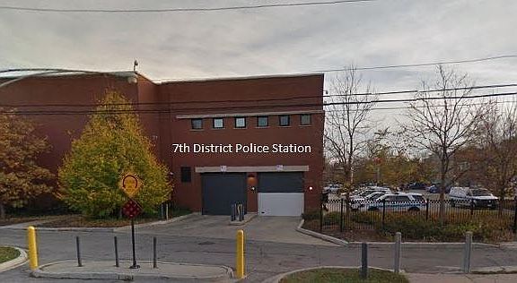 3rd image of 6241 S Bishop St #1