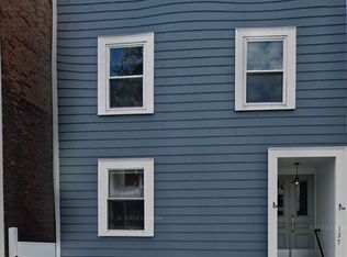 137 W 8th St #2, South Boston, MA 02127