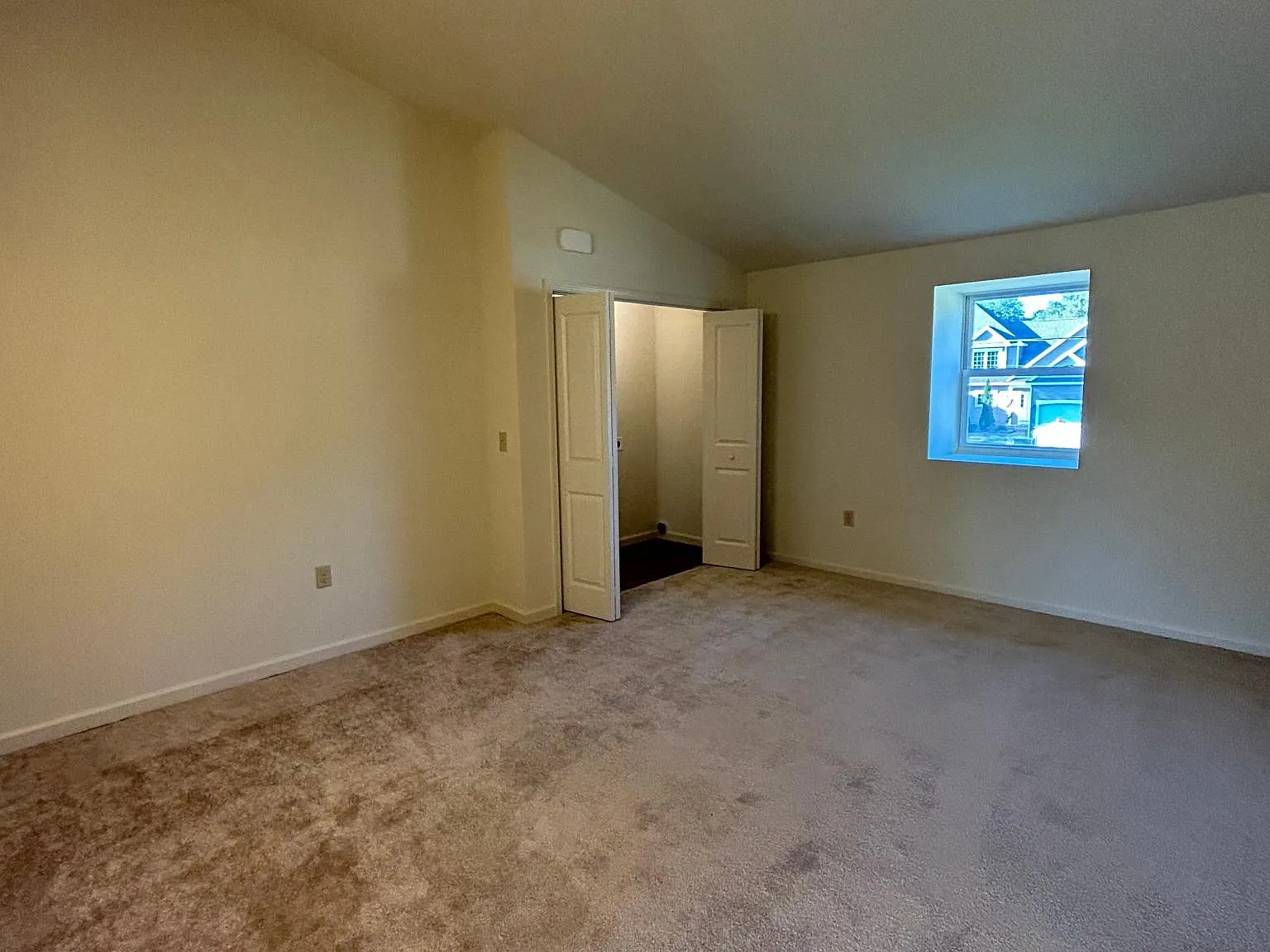 2 bed, $1,725 — Photo 4