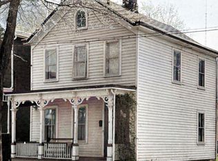 64 Van Buren St, Kingston, NY 12401