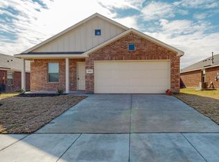 2808 Watchpoint Rd, Little Elm, TX 75068