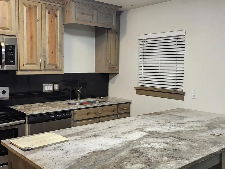 260 Mill Rd #A — Photo 25