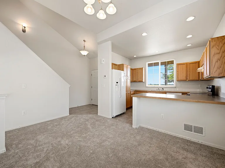 527 Stoney Brook Rd — Photo 6