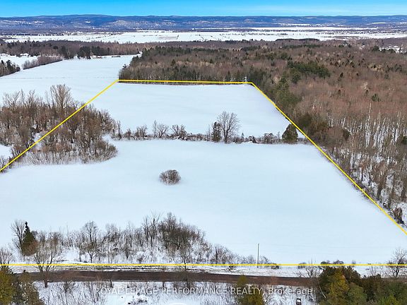 2nd image of 1859 Greenlane Rd E