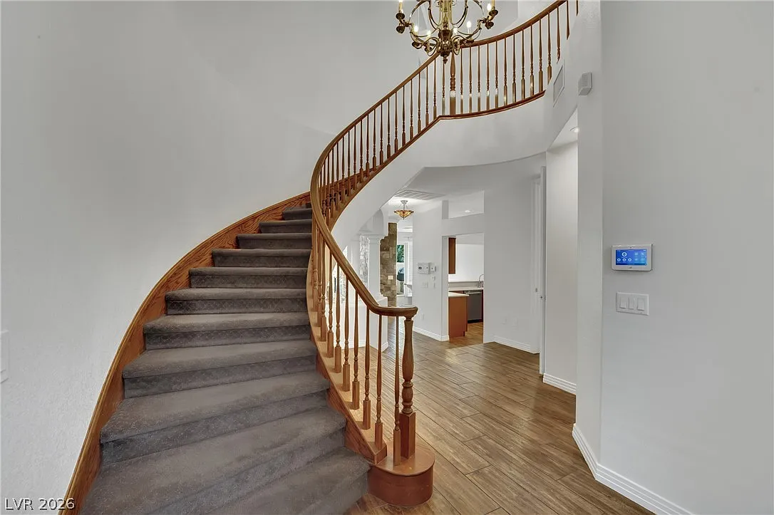3 bed, 3.5 bath, 2669 sqft, $3,450 — Photo 4