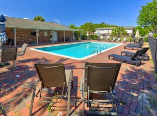 415 Parkdale Dr APT 16B, Charleston, SC 29414