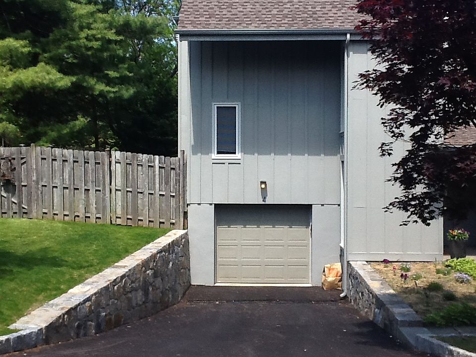 New driveway with private si