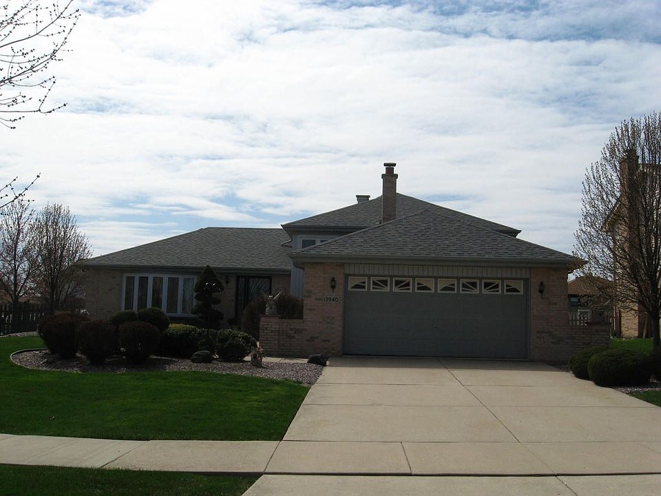 1st image of 13940 Stonegate Ln