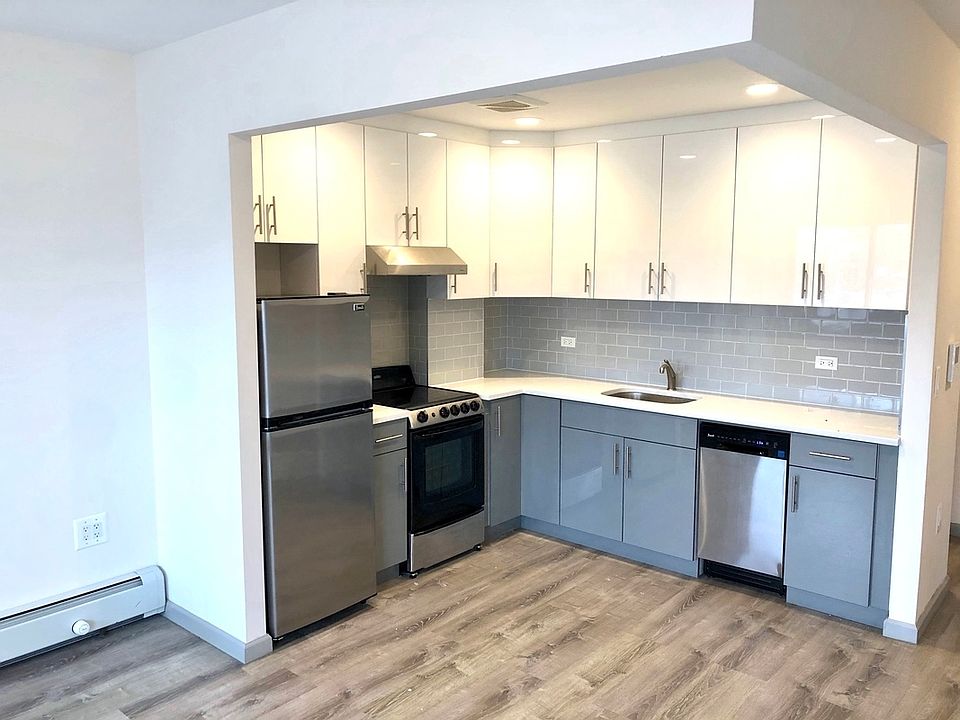 1st image of 1445 31st Ave #5D