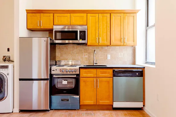 Rented by Town Residential | media 8