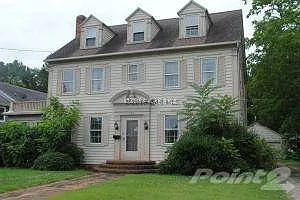 702 Market St photo 1