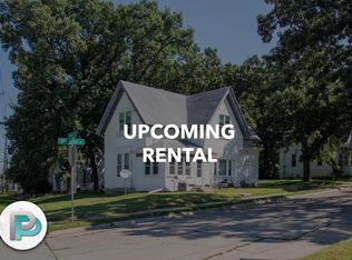 306-308 10th St NE, Mason City, IA 50401