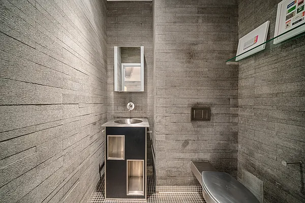 Sold by Compass | media 13