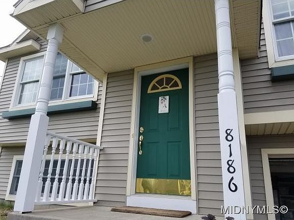 2nd image of 8186 Kellogg St