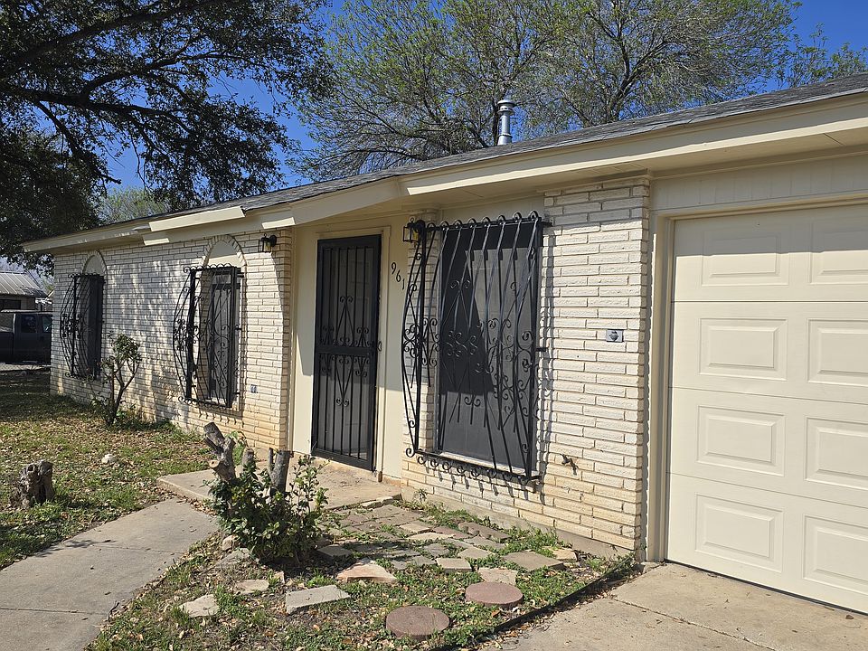 1st image of 9611 Obispo Cir