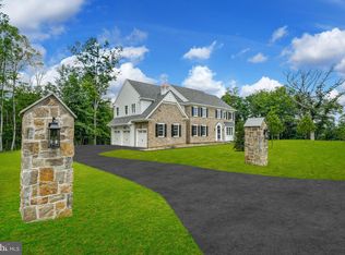 6535 Groveland Rd, Pipersville, PA 18947