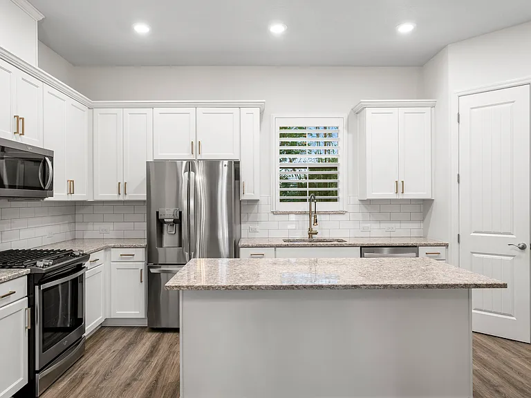 3803 W Cleveland St — Photo 25