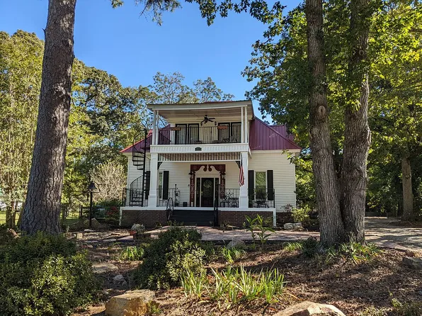 83 Flat Shoals Rd, Gay, GA 30218