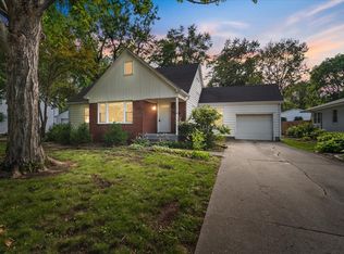 119 N Adelaide St, Normal, IL 61761