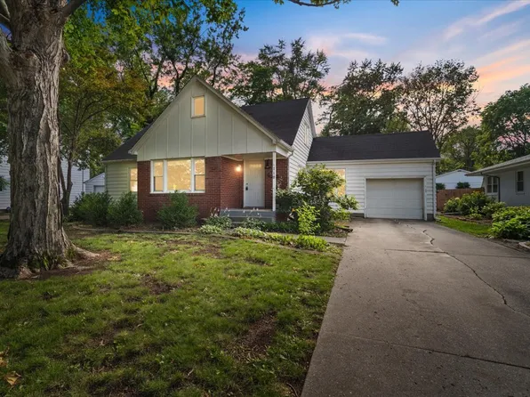 119 N Adelaide St, Normal, IL 61761