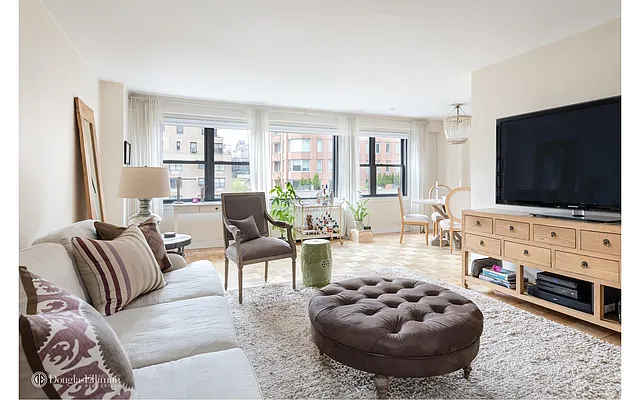 Sold by Douglas Elliman | media 7
