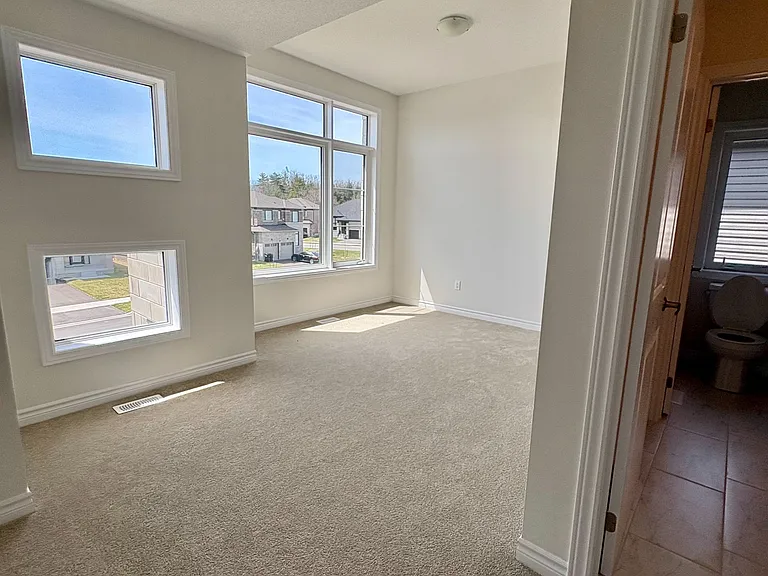 7 Tran St — Photo 20