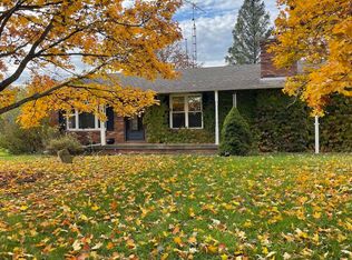 11073 Henderson Rd, Otisville, MI 48463