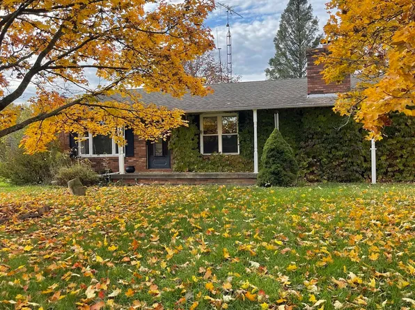 11073 Henderson Rd, Otisville, MI 48463