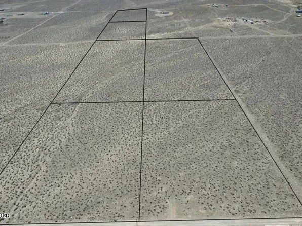 3215 W Quince Ave, Silver Springs, NV 89429