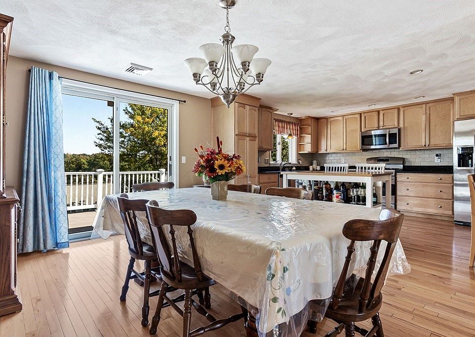 20 Louis Rd, Peabody, MA 01960 Zillow