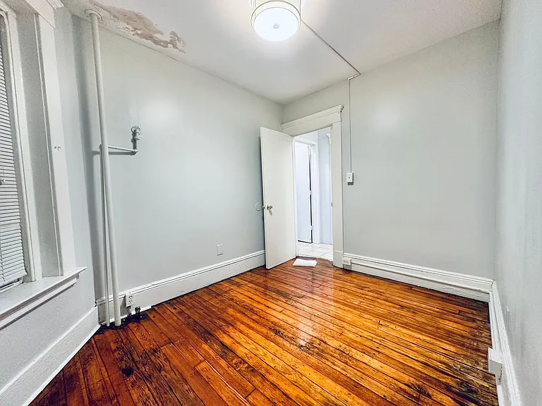 165 Park St — Photo 6
