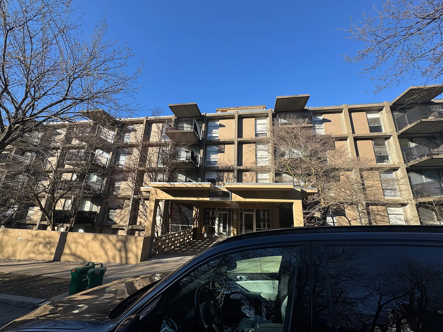 Gardner Road Apartments — Photo 2