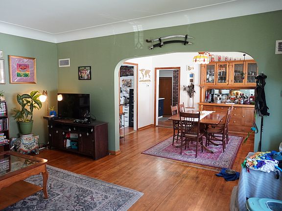 Living Room / Dining Room