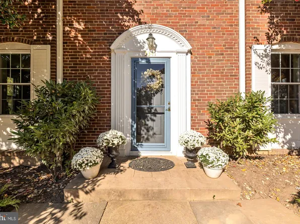 3341 Rittenhouse St NW, Washington, DC 20015