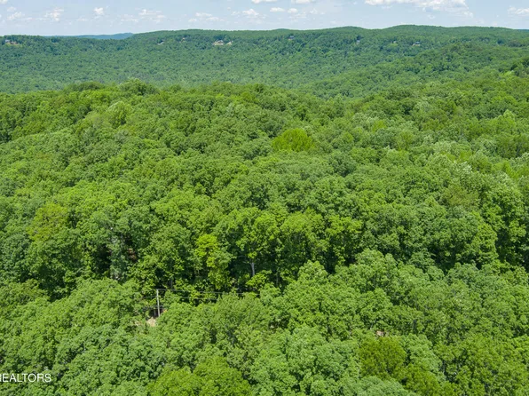 Cumberland Cove Rd, Monterey, TN 38574