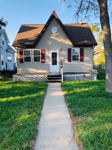 1110 15th Ave SW, Cedar Rapids, IA, 52404