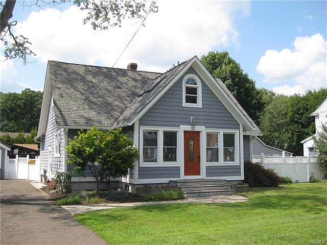 1st image of 32 Utopian Ave