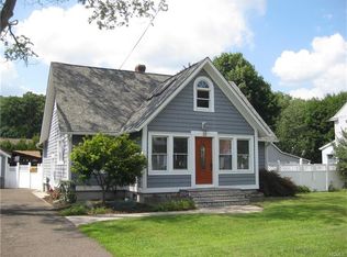 32 Utopian Ave, Suffern, NY 10901