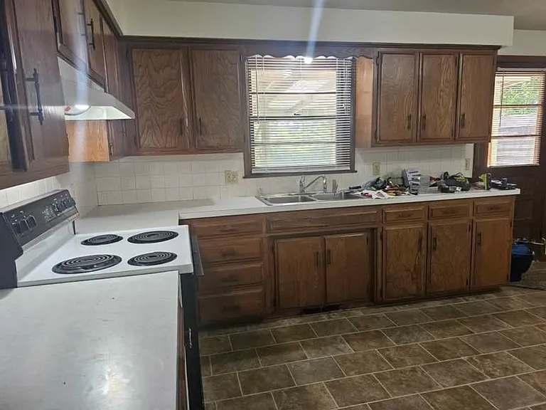 409 S Concordia Ave — Photo 4