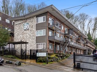 5231 39th Ave S APT 313, Seattle, WA 98118