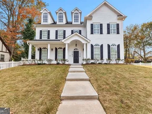 1898 Walker Ave, College Park, GA 30337