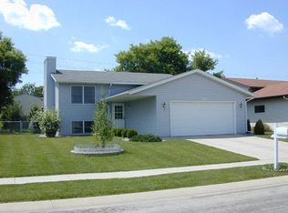 4127 Glouster Ln NW, Rochester, MN 55901