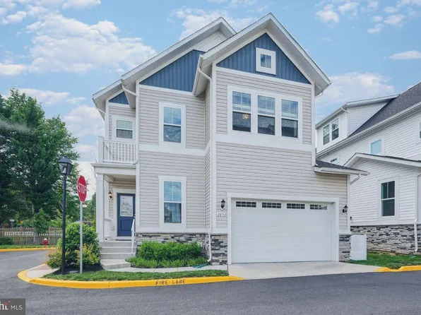20769 Partlows Store Sq, Ashburn, VA 20147