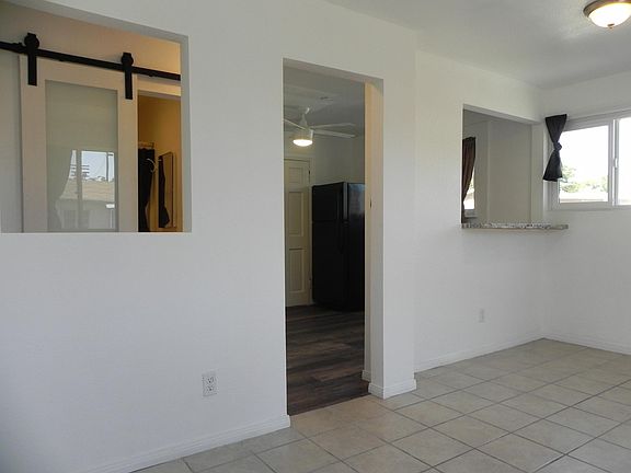 3rd image of 8321 Fresno Ave